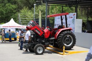 Entregó SEDEA apoyos a ganaderos de Jalpan de Serra